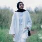 Neng Eva sebagai model produk pakaian muslim buatannya | Foto: Istimewa