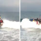 Perahu congkreng terbalik dihantam ombak di Cisolok, Sukabumi. | Foto: Istimewa