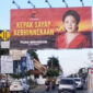Baliho bergambar Ketua DPR RI Puan Maharani | kumparan.com
