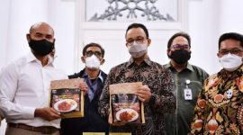 Viktor Laiskodat (kiri) dan Anies Baswedan. l Istimewa
