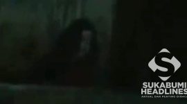 Screen shoot video diduga hantu sedang menangis yang beredar di Kampung Warudoyong. 
