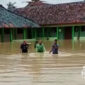 Kondisi sekolah terendam banjirI istimewa
