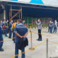 Karyawan PT AGM Mekarsari Cicurug menuntut haknya. l Dadeng Nazarudin