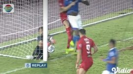Gol Marc Klok tak disahkan wasit. l Istimewa
