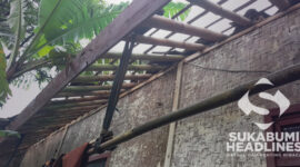 Atap rumah disapu angin kencang. l Istimewa