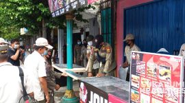 Pembongkaran lapak PKL di trotoar Jalan Siliwangi. l Dok. sukabumiheadlines.com
