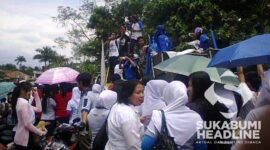 Demo buruh Sukabumi. l Istimewa