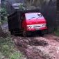 Jalan rusak Kampung Cilame, Tegalbuleud. l Eka Lesmana
