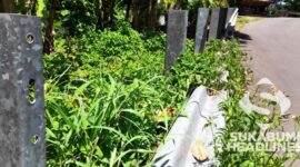 Kondisi Guardrail di ruas jalan Cikeong, Citepus terlepas. 
