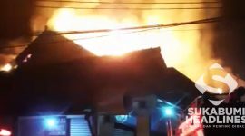 Kebakaran toko sembako Parungkuda. l Ade Yosca Baharetha
