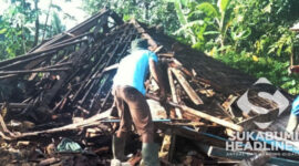 Kondisi rumah Mahrodin ambruk. l Istimewa

