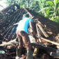 Kondisi rumah Mahrodin ambruk. l Istimewa
