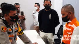 Kapolres Sukabumi AKBP Dedy Darmawansyah Nawirputra didampingi kasat Reskrim AKP Rizka Fadila berbicara dengan tersangka. 