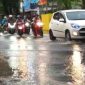 Genangan air di ruas Jalan Nasional Palabuhanratu-Cisolok. l Dok. 