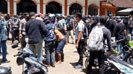 Pengepungan Desa Wadas oleh aparat. l Istimewa