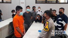 Kapolres Sukabumi AKBP Dedy Darmawansyah saat berbincang dengan DR. l Istimewa 
