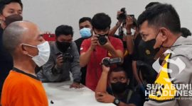 Kapolres Sukabumi AKBP Dedy Darmawansyah berbincang dengan pelaku persetubuhan di Purabaya. 