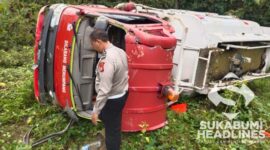 Truk terjun ke jurang di Ciemas. l Istimewa