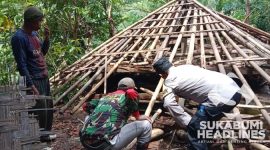 Rumah roboh di Jampang Tengah. l Istimewa