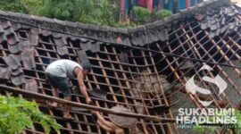 Rumah ambruk di Palabuhanratu. l Istimewa
