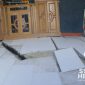 Lantai rusak akibat bencana tanah bergerak di Palabuhanratu. l Istimewa