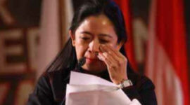 Puan Maharani menangis saat membaca puisi. l Istimewa