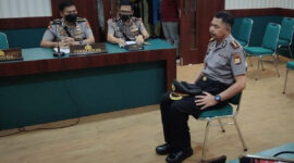 AKBP M saat menjalani sidang kode etik. l Istimewa