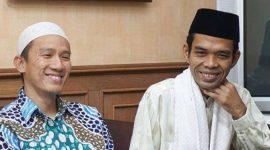 Ustadz Felix Siauw dan Ustadz Abdul Somad. l Istimewa
