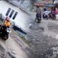 Jalan Alternatif Cicurug-Parungkuda rusak di banyak titik. l Fery Heryadi