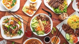 Menu restoran Vietnam. l Istimewa
