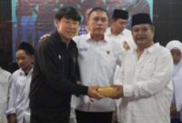 Shin Tae-yong mendonasikan uang ke pesantren di Bandung. l Istimewa