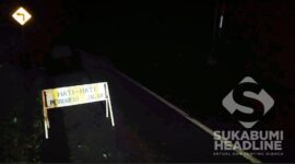 Longsor timpa jalan di Ciemas Sukabumi. l Istimewa