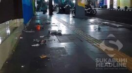 Sampah di trotoar Jl. Ahmad Yani, Kota Sukabumi. l Istimewa 