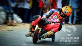 Momen balap lori di Cimenteng, Sukabumi. l Renaldi Sya'bana 