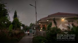 Lampu PJU di ruas Jalan Mekarsari menuju Desa Wanajaya. l sukabumiheadline.com