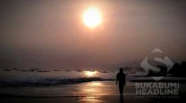 Sunset di Pantai Cibangban. l Pantai Wisata Karang Haji