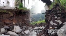 Pondasi Jembatan Leuwidingding nyaris ambruk. l Istimewa