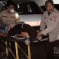 Evakuasi santri putri Ponpes Darul Habib keracunan makanan. l Istimewa