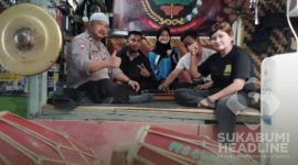 Personel Yayasan Cengkok Wijayakusuma. l Istimewa