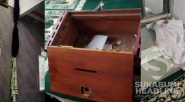 Kotak amal Masjid Al Kautsar Gunungpuyuh Sukabumi dimaling. l Lilis Turyani