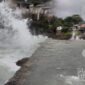 Gelombang pasang pantai selatan Kabupaten Sukabumi. l Istimewa