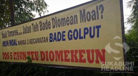 Spanduk protes jalan rusak di Bojonggenteng, Sukabumi. l Istimewa