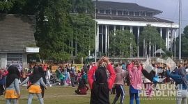 Warga Kota Sukabumi sedang berolahraga di Lapang Merdeka. l Istimewa