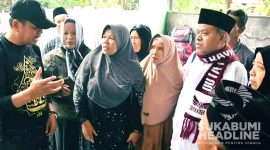 Calon jamaah umrah korban penipuan oknum polisi. l Istimewa