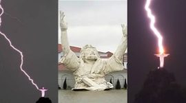 Tiga insiden patung Yesus disambar petir. l Istimewa