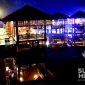 Suasana di restoran terapung Kampung Aer. l Istimewa