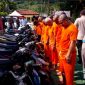 Belasan maling kendaraan bermotor di Sukabumi, beserta barang bukti diamankan polisi. l Istimewa