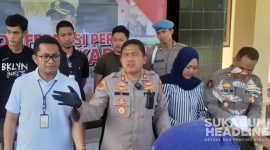 Kapolres Sukabumi AKBP Maruly Pardede saat rilis pelaku pembacokan siswa SD di Palabuhanratu. l sukabumiheadline.com