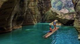 Suasana di Sungai Cikahuripan. l Istimewa