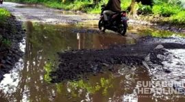 Jalan rusak menuju Kalapanunggal dan Kabandungan, Kabupaten Sukabumi. l Istimewa
